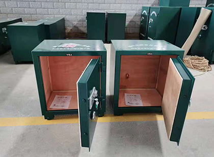 达尔罕茂明安联合炸药柜