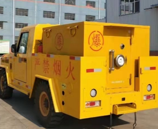 达尔罕茂明安联合爆破器材运输车专用功能